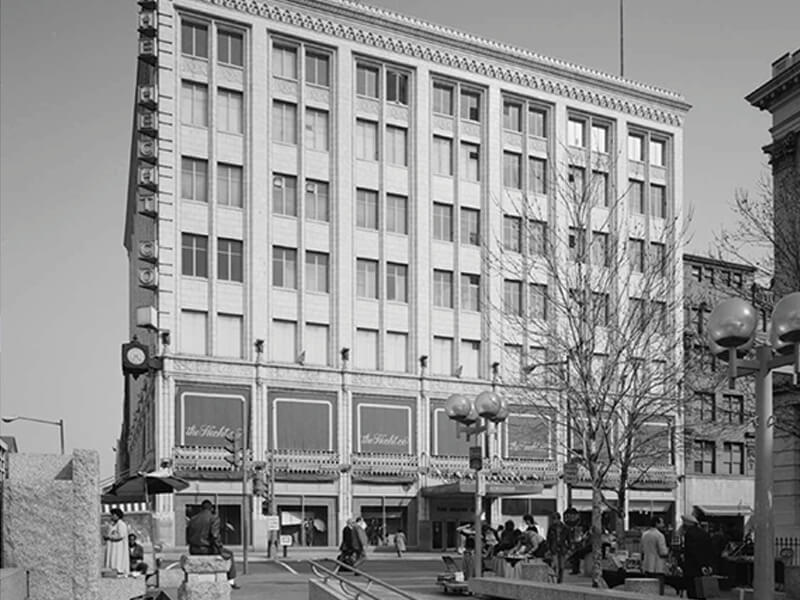 1952 - JCRC pressures Jewish owned Hecht's to integrate its lunch counter